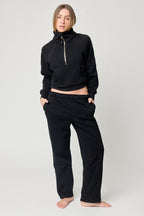 Essential Studio Jogger Black