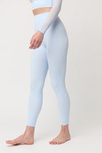 Contour Light Legging Baby Blue